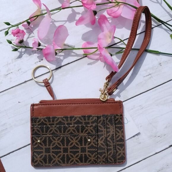 Womens Key Chain Wristlet - Picture 2 of 7